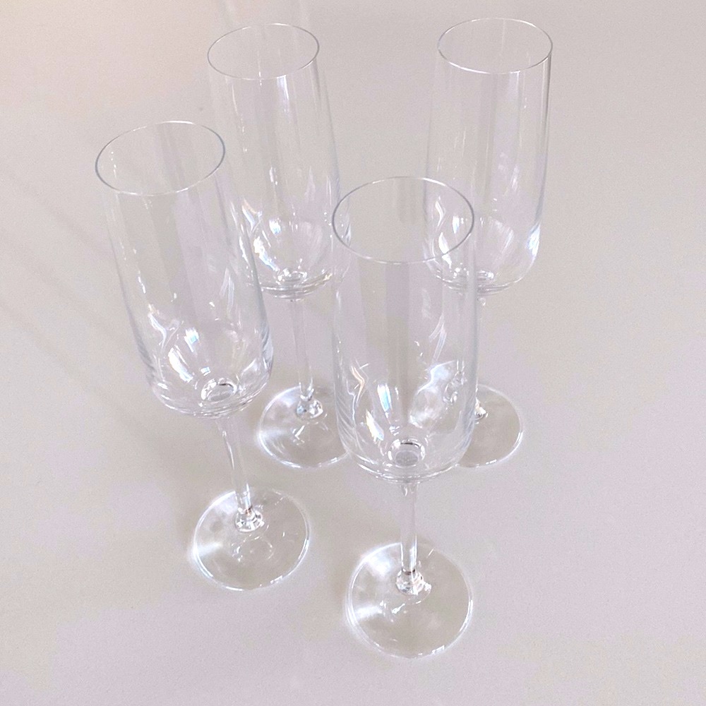 Crate &‎ Barrel Nattie Champagne Glasses, Set of 4